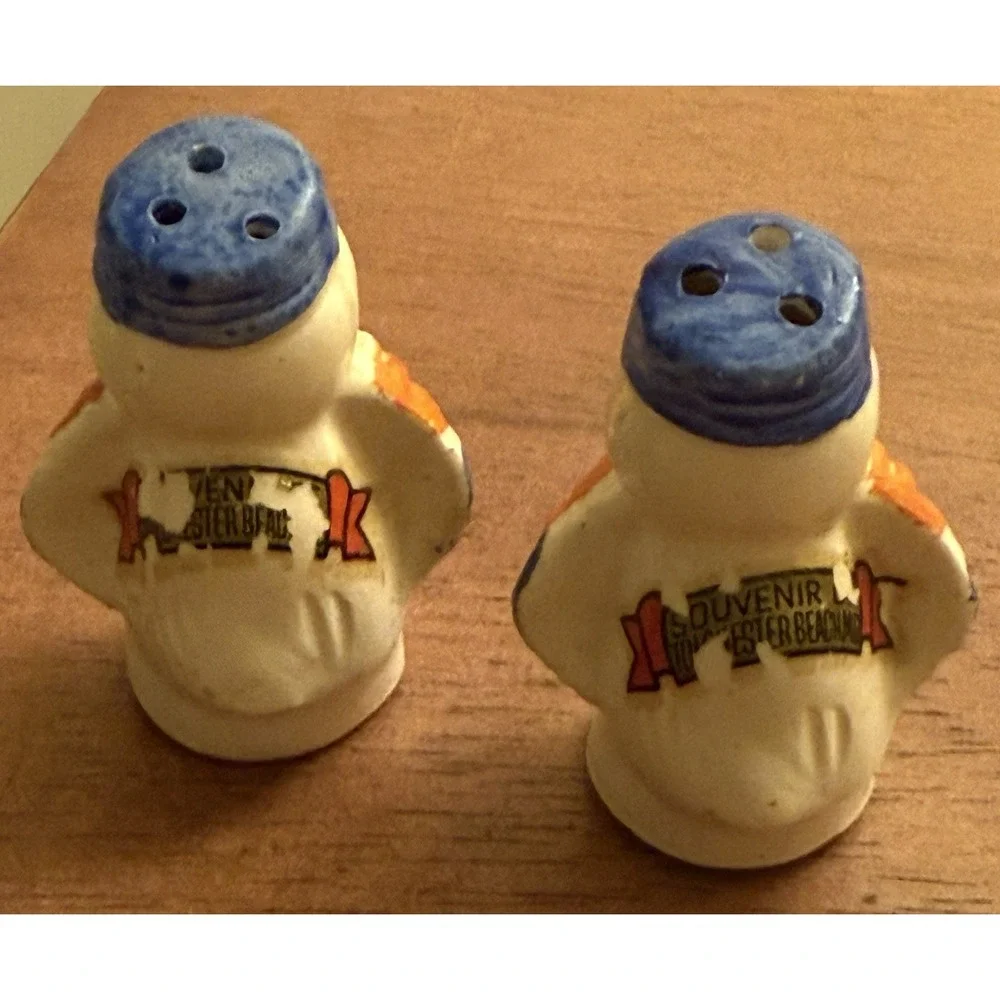 VINTAGE DONALD‎ Duck & DAISY Salt & PEPPER SHAKERS JAPAN